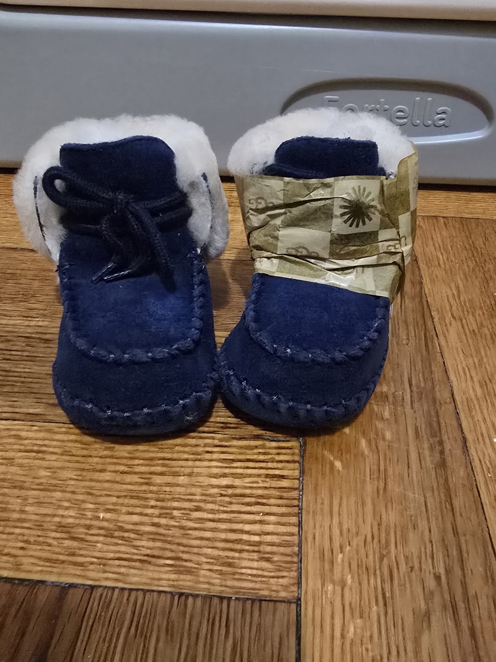 UGG Navy Suede Shearling Baby Moccasin Booties